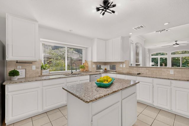 3400 Paint Brush Lane, Bedford, TX 76021