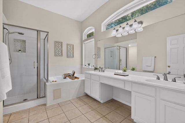 3400 Paint Brush Lane, Bedford, TX 76021