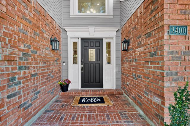 3400 Paint Brush Lane, Bedford, TX 76021