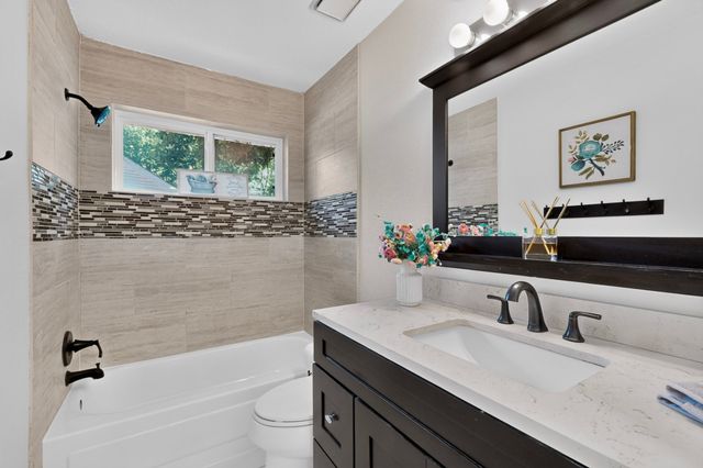 3400 Paint Brush Lane, Bedford, TX 76021