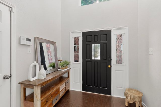 3400 Paint Brush Lane, Bedford, TX 76021