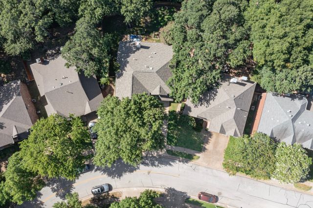 3400 Paint Brush Lane, Bedford, TX 76021