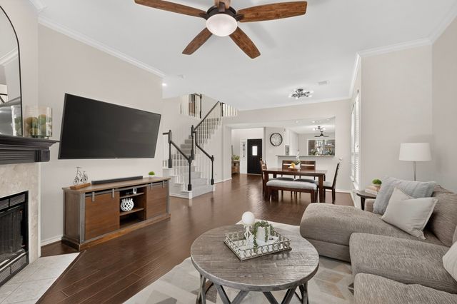 3400 Paint Brush Lane, Bedford, TX 76021