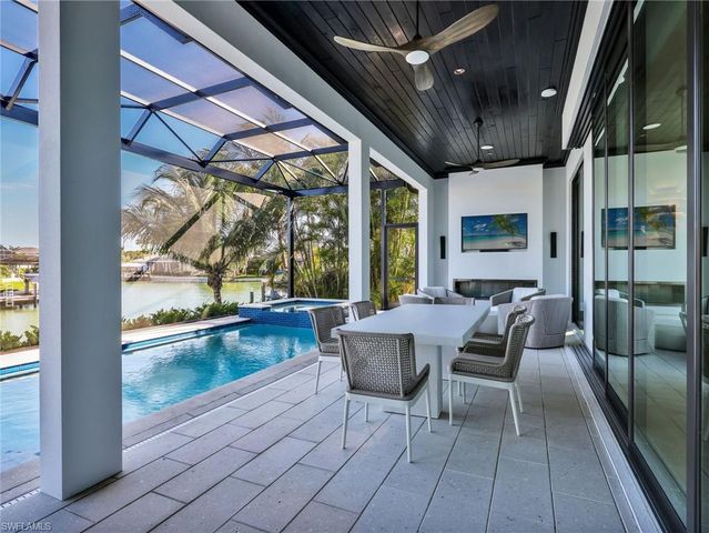 1749 Wavecrest CT, Marco Island, FL 34145