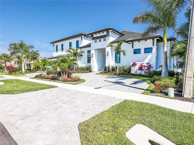 1749 Wavecrest CT, Marco Island, FL 34145