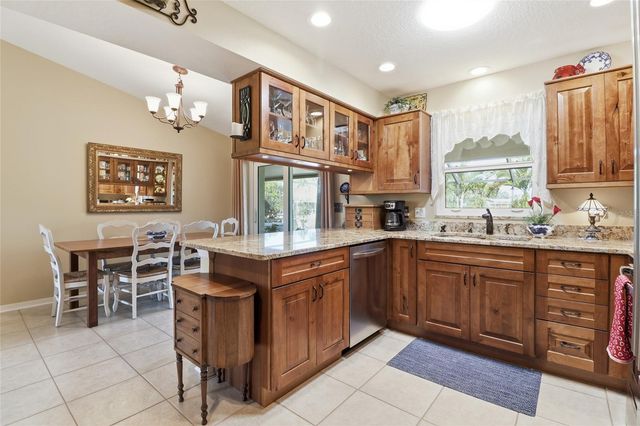 3619 78TH AVENUE E, Sarasota, FL 34243