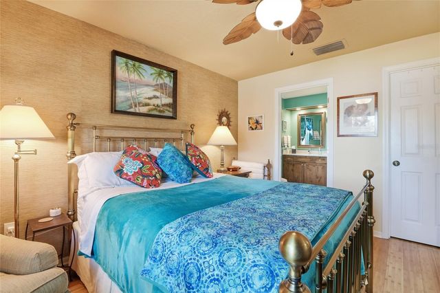 3619 78TH AVENUE E, Sarasota, FL 34243