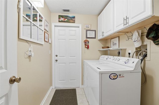 3619 78TH AVENUE E, Sarasota, FL 34243