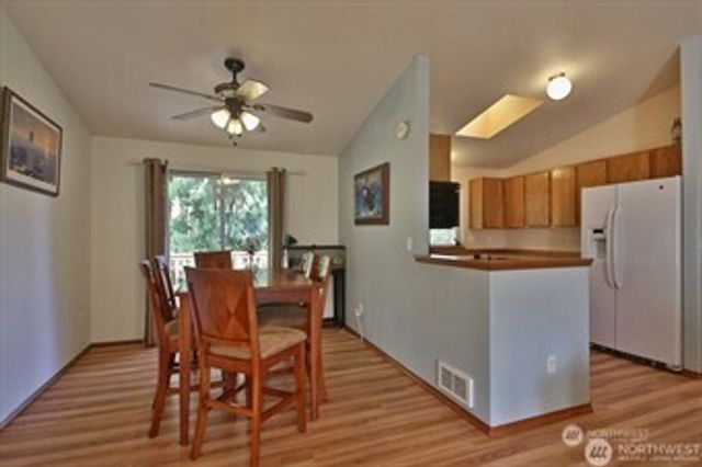 7905 Decatur Avenue, Clinton, WA 98236