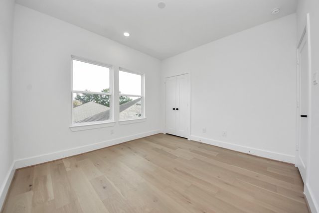 927 Fisher Street A, Houston, TX 77018