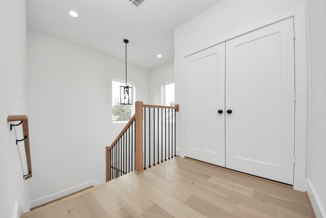 927 Fisher Street A, Houston, TX 77018