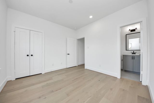 927 Fisher Street A, Houston, TX 77018