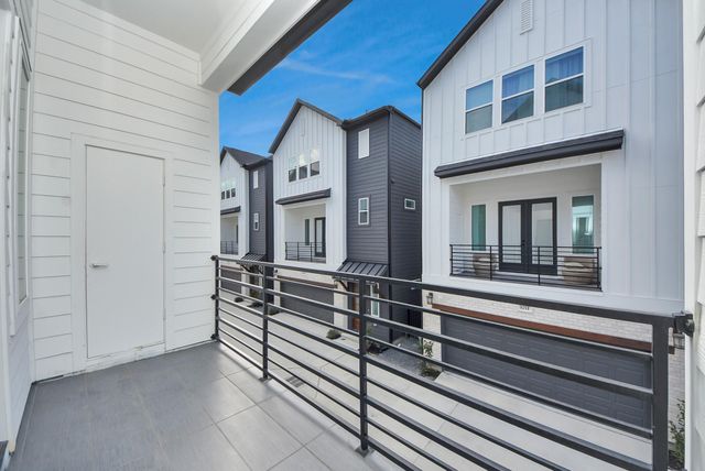 927 Fisher Street A, Houston, TX 77018