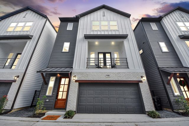 927 Fisher Street A, Houston, TX 77018