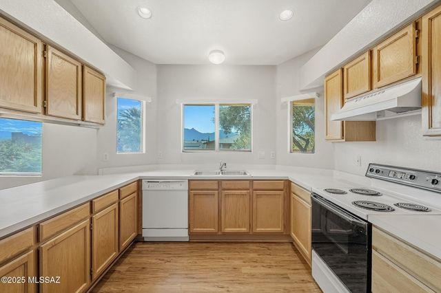 819 W Welcome Way, Green Valley, AZ 85614