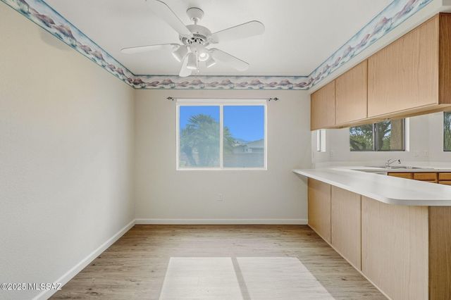 819 W Welcome Way, Green Valley, AZ 85614