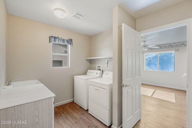 819 W Welcome Way, Green Valley, AZ 85614