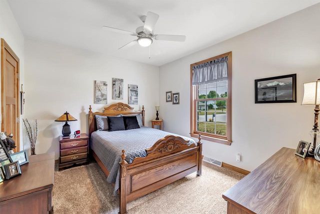 3767 MISTY MEADOW LANE, De Pere, WI 54115