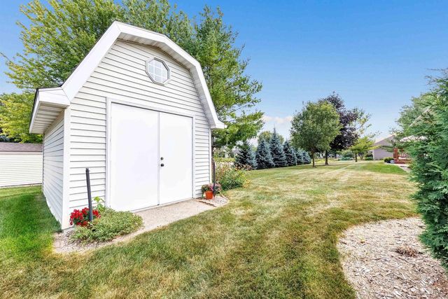 3767 MISTY MEADOW LANE, De Pere, WI 54115