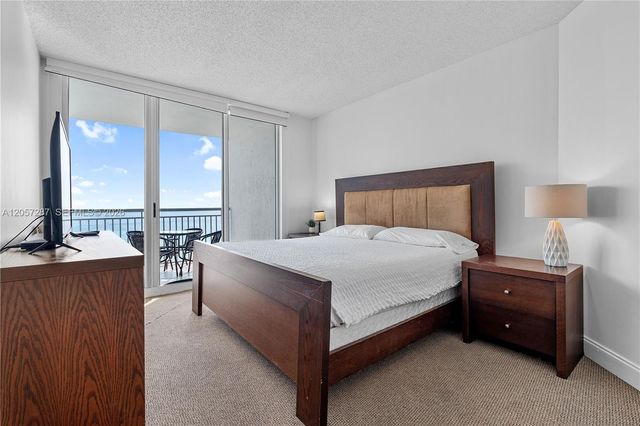 17375 Collins Ave 1108, Sunny Isles Beach, FL 33160