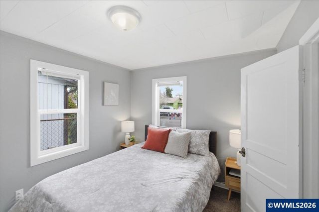 2355 Hyde St SE, Salem, OR 97301