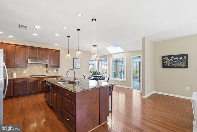 22951 WEYBRIDGE SQ, Broadlands, VA 20148