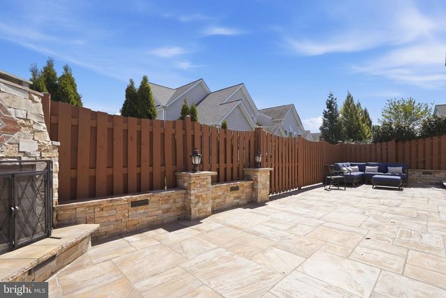22951 WEYBRIDGE SQ, Broadlands, VA 20148