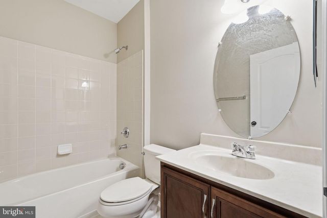 22951 WEYBRIDGE SQ, Broadlands, VA 20148