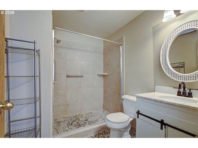 402 Se 5TH Cir, Battle Ground, WA 98604