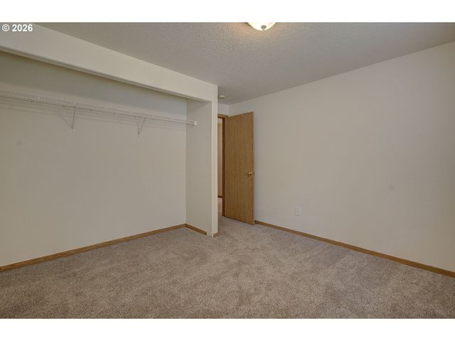 402 Se 5TH Cir, Battle Ground, WA 98604