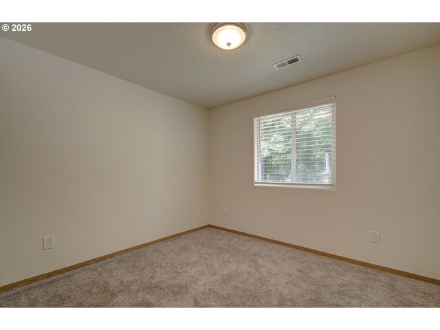 402 Se 5TH Cir, Battle Ground, WA 98604