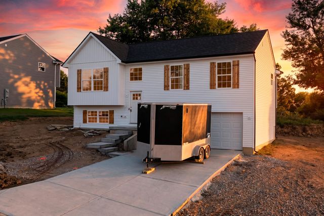 102 Avalon Drive, Williamstown, KY 41097