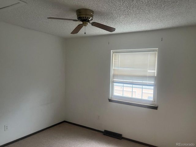 2905 S Vaughn Way, Aurora, CO 80014