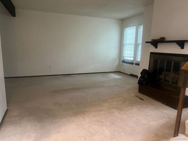 2905 S Vaughn Way, Aurora, CO 80014