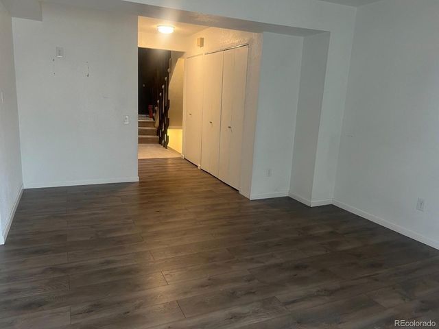 2905 S Vaughn Way, Aurora, CO 80014
