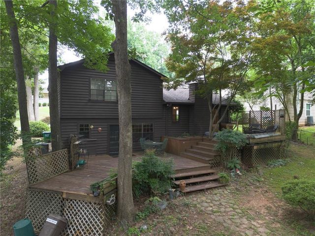 5103 NW Gulf Terrace, Norcross, GA 30071