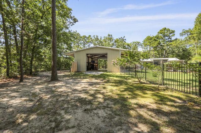 8013 Little Britton Road, Hollywood, SC 29449