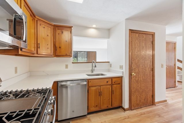 14 Littlefield Court 41B, Haverhill, MA 01832
