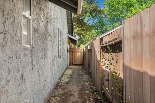 493 Autumn Gold Drive, Chico, CA 95973