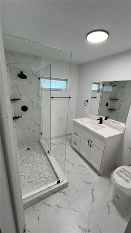 4177 NW 52nd Ave, Lauderdale Lakes, FL 33319