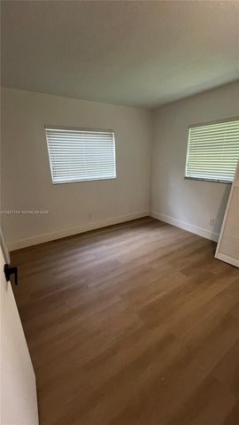 4177 NW 52nd Ave, Lauderdale Lakes, FL 33319