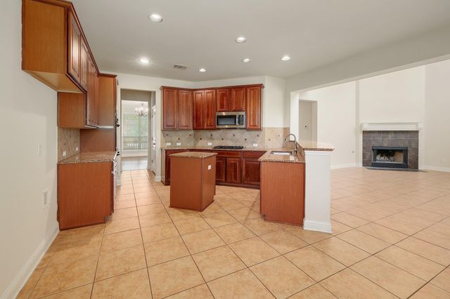 11904 Quassia DR, Austin, TX 78739