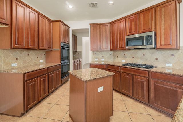 11904 Quassia DR, Austin, TX 78739