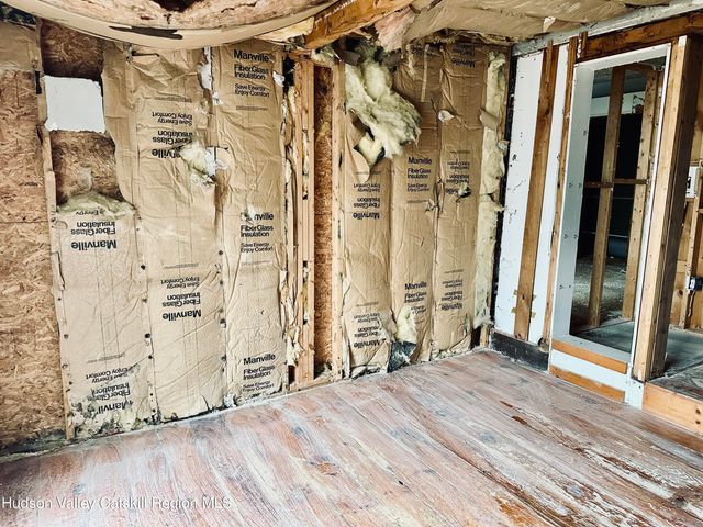 30 Rose Street, Niverville, NY 12130