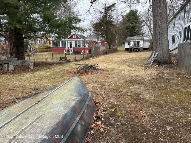 30 Rose Street, Niverville, NY 12130