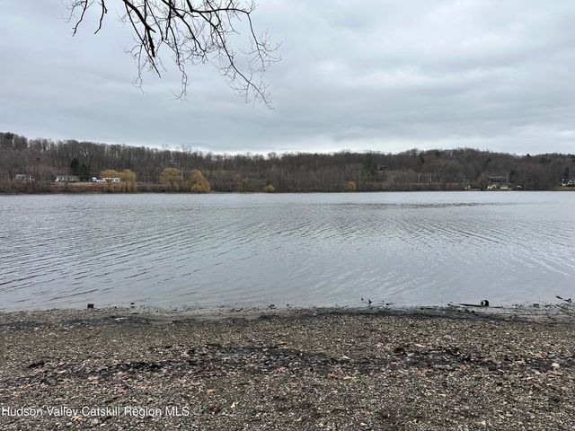 30 Rose Street, Niverville, NY 12130