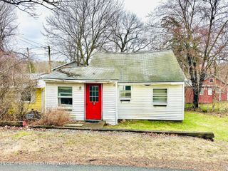 30 Rose Street, Niverville, NY 12130