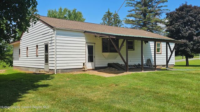 183 South Street, Windham, NY 12496