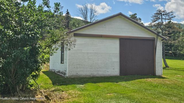 183 South Street, Windham, NY 12496