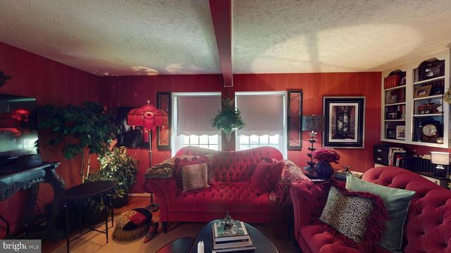17415 FOUNDERS MILL DR, Rockville, MD 20855